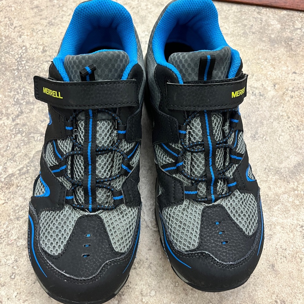 Merrell Kids' Black and Gray Trail Hiking shoes
